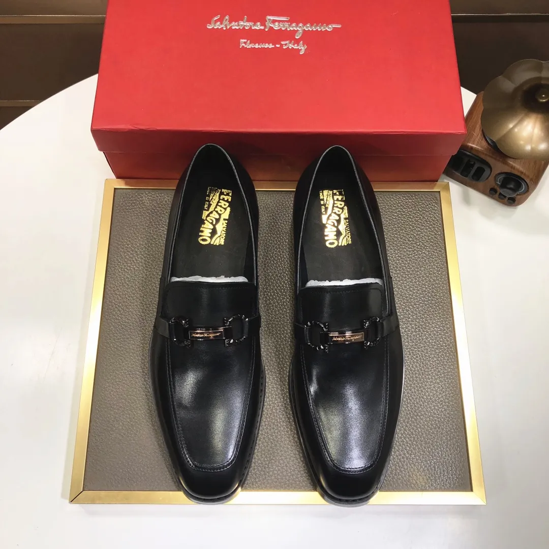 Men's shoes 💰540💰[Ferragamo/Ferragamo] (high-end Niuli) New 🍀 Ferragamo* - top version Ferragamo's classic formal leather shoes! Made of imported original cowhide, the inner top layer is comfortable cowhide lining! Original wear-resistant rubber outsole! High quality products! Code number 38-44!